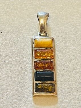 VTG STERLING SILVER Multicolor Baltic
amber Pendant